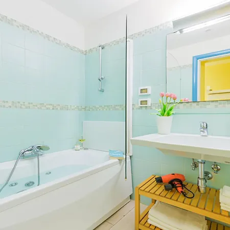 Linus By Breathe Liguria 4*