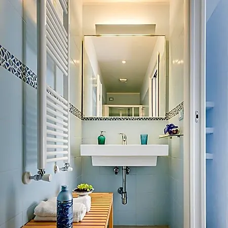 Linus By Breathe Liguria B&B 라스페치아